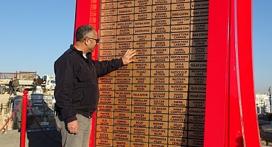 Enkazdan 18 saat sonra çıkarılan baba-kız konteynerde hayata tutunuyor