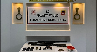 Malatya'da horoz dövüştürenlere jandarma baskını