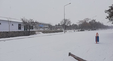 Malatya'nın yüksek kesimlerde kar kalınlığı yarım metreye ulaştı