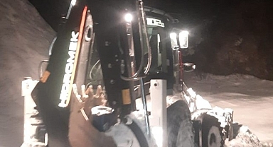 Pütürge'de kardan kapanan yollar açılıyor