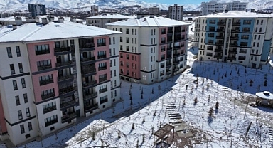 Yakınca'daki bin 80 konutta sona doğru