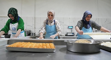 Malatya'nın bayram tatlıları Kadın Kooperatifi'nden