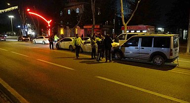 Malatya'da 4 araç birbirine girdi: 1 yaralı