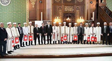 Malatya'da genç hatipler hünerlerini sergiledi