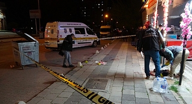 Gençlerin kavgası kanlı bitti: 1 yaralı
