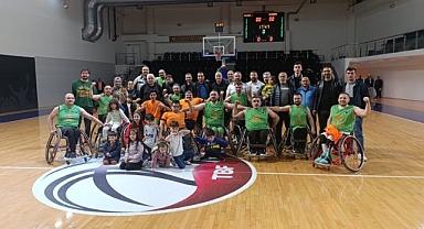 Malatya Belediyesi Tekerlekli Basketbol Takımı şampiyonluğa ulaştı