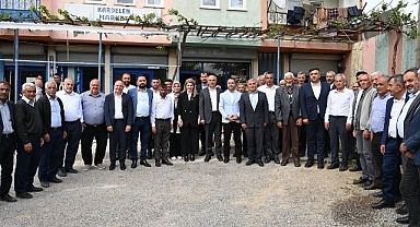 AK Parti heyeti, Doğanşehir'de deprem sonrası çalışmaları inceledi
