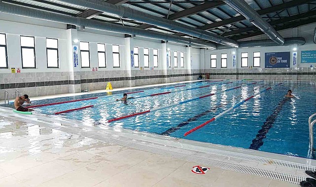 Battalgazi Belediyesi Yüzme Kurslarına yoğun ilgi kontenjanları arttırdı