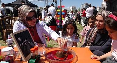 Kur'an Kursları Tanıtım Günleri'ne yoğun ilgi