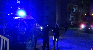 Malatya'da apartman yangını: 11 kişi dumandan etkilendi
