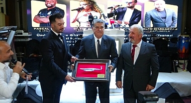 Serdal Adalı, Malatya'da moral gecesine katıldı