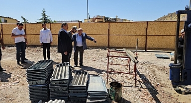Darende'de yeni çarşı projesinde temel kazı çalışmaları başladı