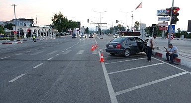 Malatya'da iki otomobil çarpıştı: 2 yaralı
