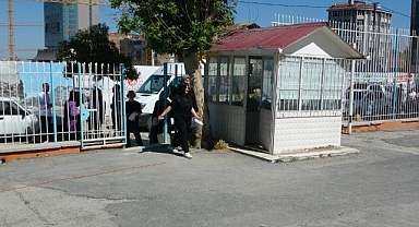 Malatya'da TYT heyecanı: Veliler dışarda, öğrenciler içeride ter döktü