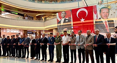 15 Temmuz Temalı Sergi ve Anı Defteri ilgi gördü