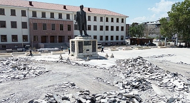 Başkan Talep Etti, Bakan Talimat Verdi: Kapalı Çarşı İçin İyileştirme Süreci Başladı