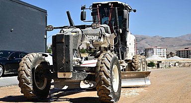 Başkan Geçit: "Yollar bir şehrin aynasıdır"