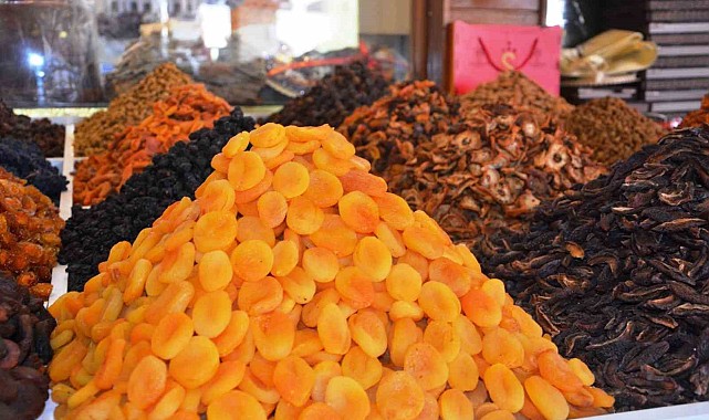 Kuru kayısı ihracatı yüzde 18 geriledi