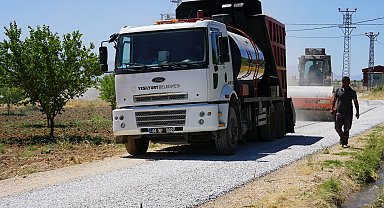 Yeşilyurt Belediyesi, kırsalda ulaşımı kolaylaştırıyor