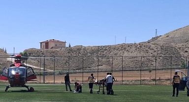 Malatya'da ambulans helikopter 78 yaşındaki hasta için havalandı