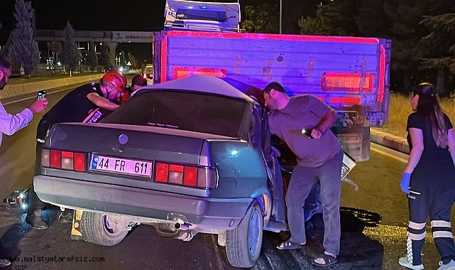 Malatya'da tır ile otomobil çarpıştı: 1 yaralı