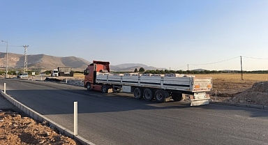 Malatya'da üç aracın karıştığı kazada 1 kişi yaralandı