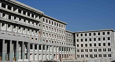 Malatya Yeni Adliye Sarayı'nda çalışmalar hız kesmeden devam ediyor