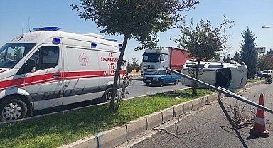 Malatya'da kontrolden çıkan hafif ticari araç devrildi: 1 yaralı