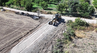 Yeşilyurt'ta kırsal yollar sathi asfaltla buluşuyor