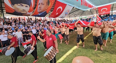 Doğan Uzun, 72. Zengibar Karakucak Güreşleri'nin başpehlivanı oldu