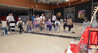 Malatya Büyükşehir Belediyesi gençlere sanat kapısı açıyor