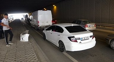 Malatya'da alt geçitte zincirleme kaza: 2 yaralı