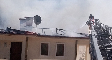 Malatya'da iki ayrı noktada çıkan yangın söndürüldü