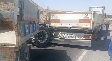 Malatya'da tır ile çarpışan traktörün sürücüsü yaralandı