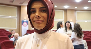 Malatya Eczacı Odası'nda Ebru Sönmez yeniden başkan seçildi