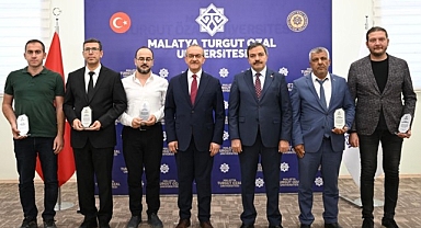 Malatya Turgut Özal Üniversitesi'nde başarılı akademisyenler ödüllendirildi