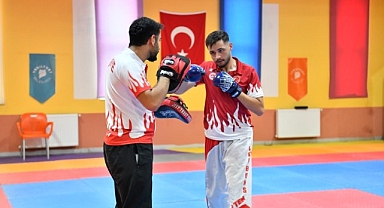 Yeşilyurt'un şampiyonları Avrupa'da ringe çıkıyor