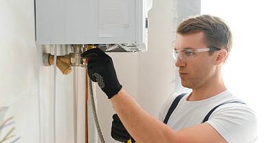 Güvenli kullanım için kış gelmeden kombi ve baca bakımınızı yaptırın