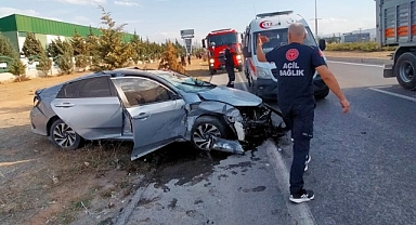 Malatya'da iki otomobil çarpıştı: 2 yaralı