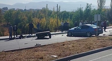 Malatya'da üç aracın karıştığı kazada, 1'i ağır 3 kişi yaralandı