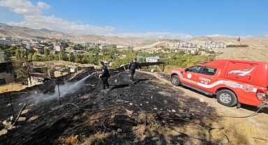 Malatya'nın Darende ilçesinde ot yangını