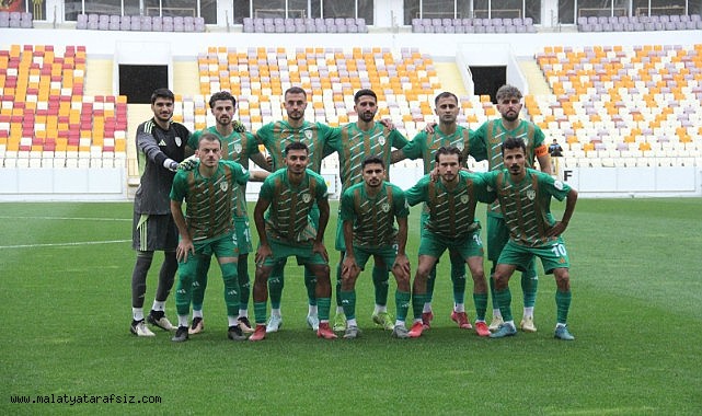 Yeşilyurtspor son dakikalarda ya üzülüyor ya seviniyor