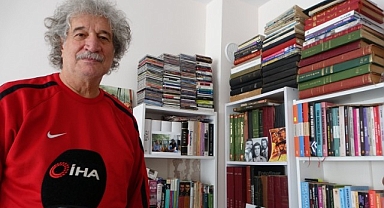 Depremde herkes eşya çıkartırken O, 40 çuvala sığdırdığı hatıralarını kurtardı