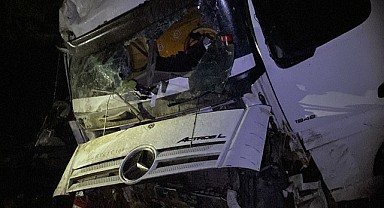 Doğanşehir'de Tır Kazası: Sürücü Hayatını Kaybetti 