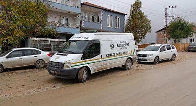Malatya'da 13 yaşındaki çocuk evinde ölü bulundu