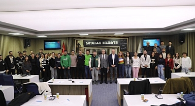 Battalgazi'de gençlik çalışmaları öğrencilerle istişare edildi