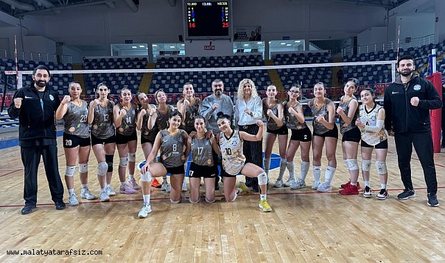 Malatya Derbisinde Kazanan Nicer Hotel Voleybol Oldu
