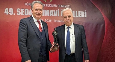 Prof. Dr. Sezai Yılmaz'a TGC Sedat Simavi ödülü