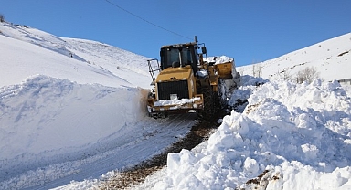 Battalgazi Belediyesi kırsalda kapalı yolları açtı