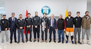 İnönü Üniversitesi Basketbol takımı şampiyon oldu